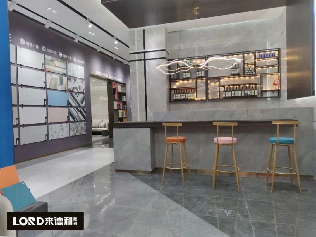 牛劲十足新店启 | 918博天堂东安600㎡轻奢时尚馆奢装登场